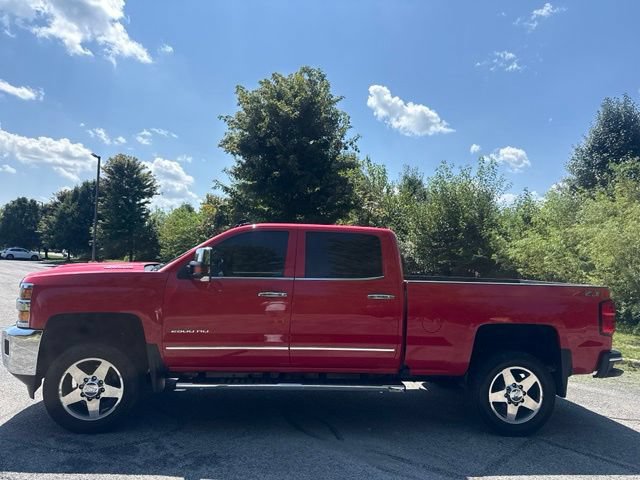 Used 2019 Chevrolet Silverado 2500 LTZ w/ LTZ Plus Package AWD/4WD image 3