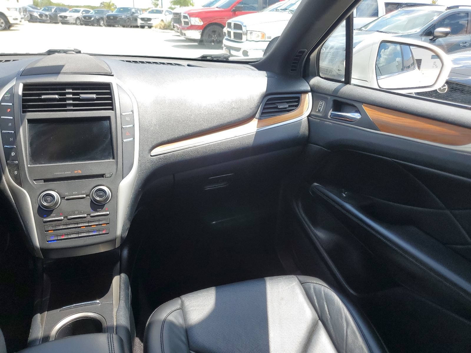 Used 2018 Lincoln MKC Reserve AWD/4WD image 32