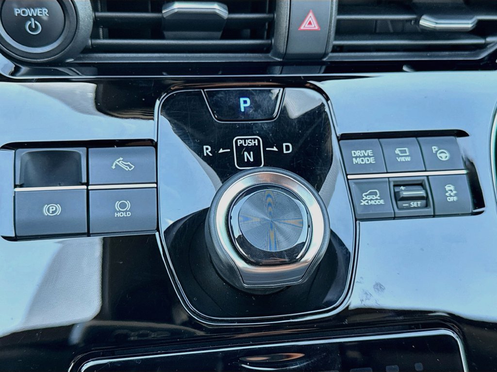 Certified 2023 Subaru Solterra AWD image 22