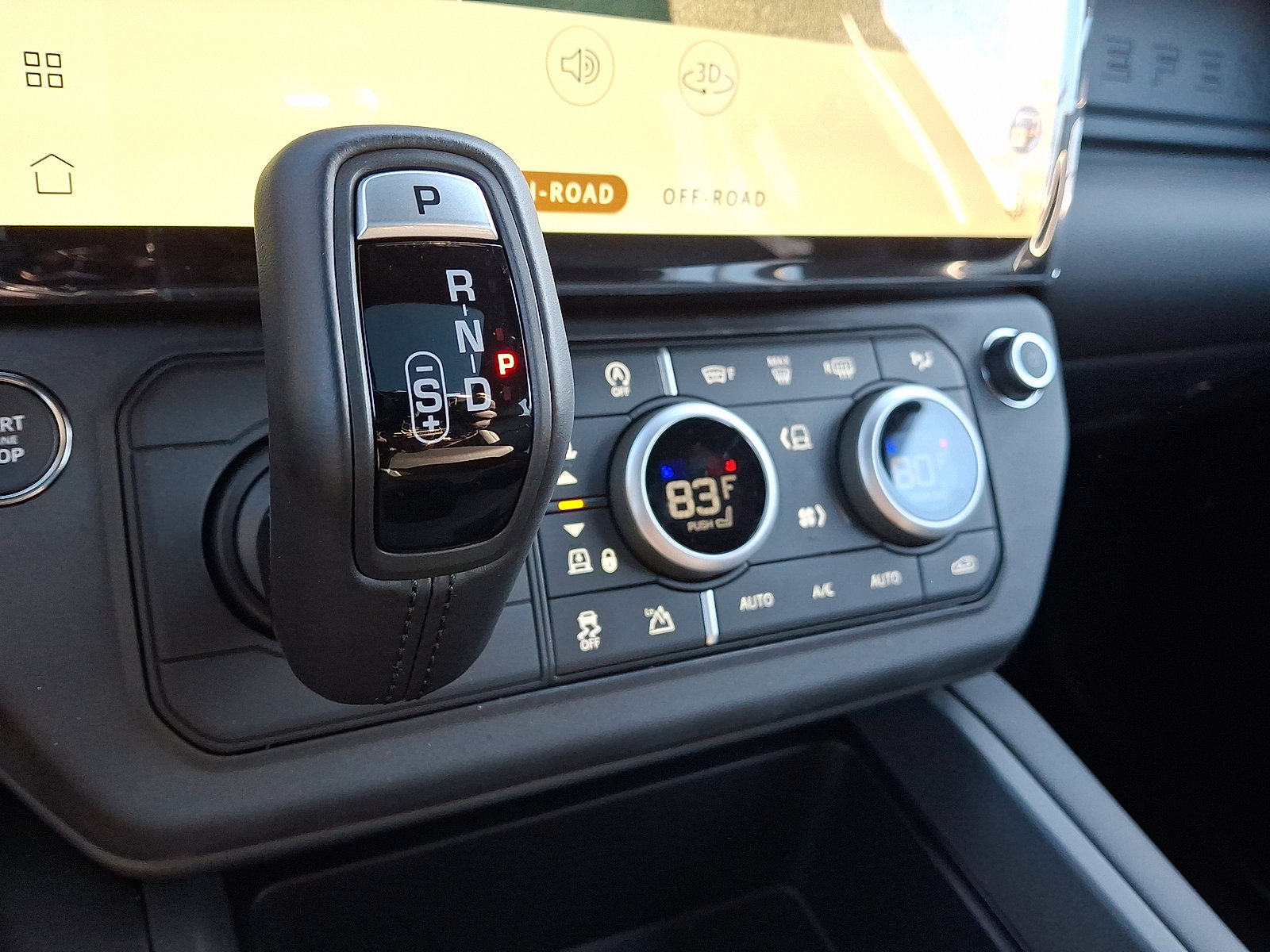 New 2026 Land Rover Defender 110 X-Dynamic SE AWD/4WD image 11