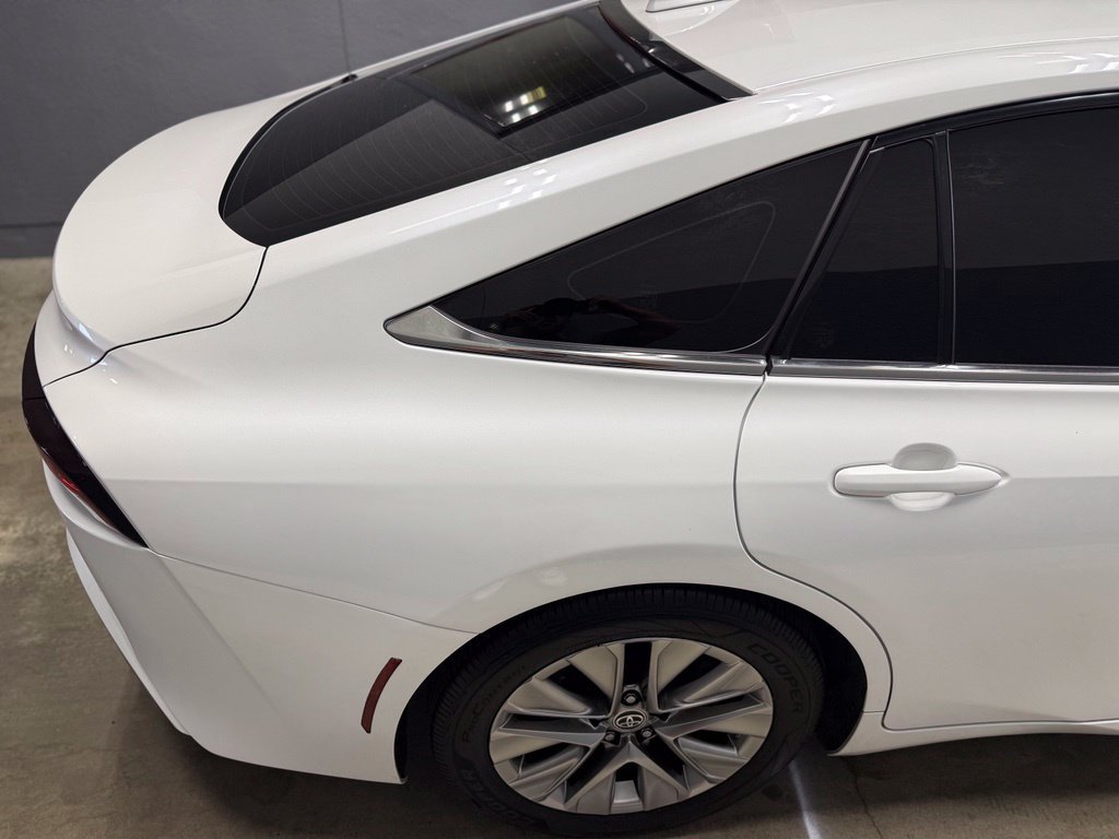 Used 2023 Toyota Mirai w/ Advanced Technology Package RWD image 9