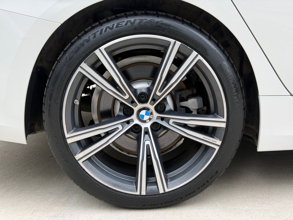 Used 2021 BMW 330i Sedan w/ Driving Assistance Package RWD image 22