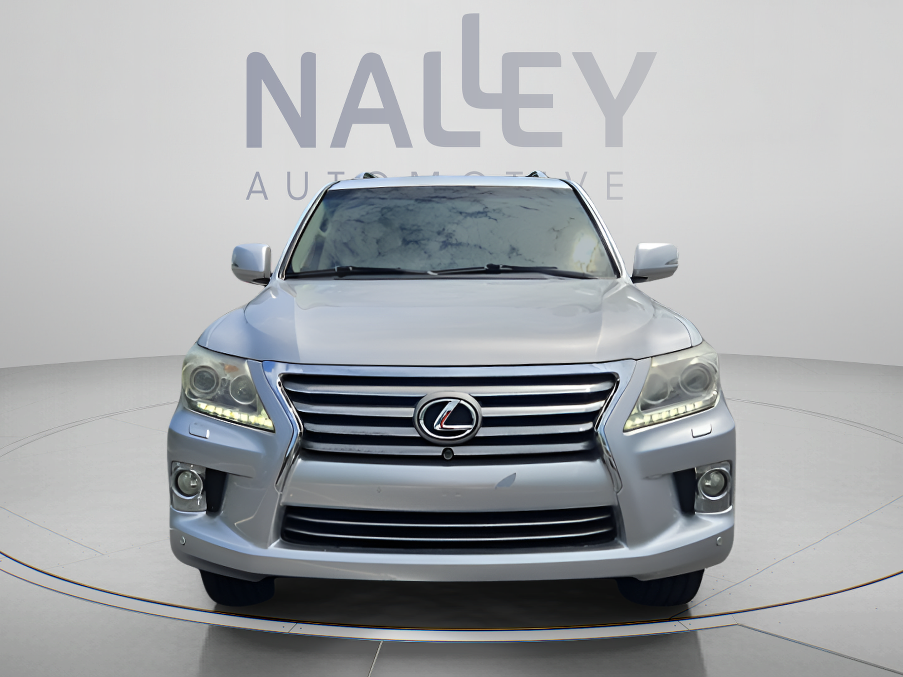 Used 2013 Lexus LX 570 4WD w/ Luxury Pkg image 8