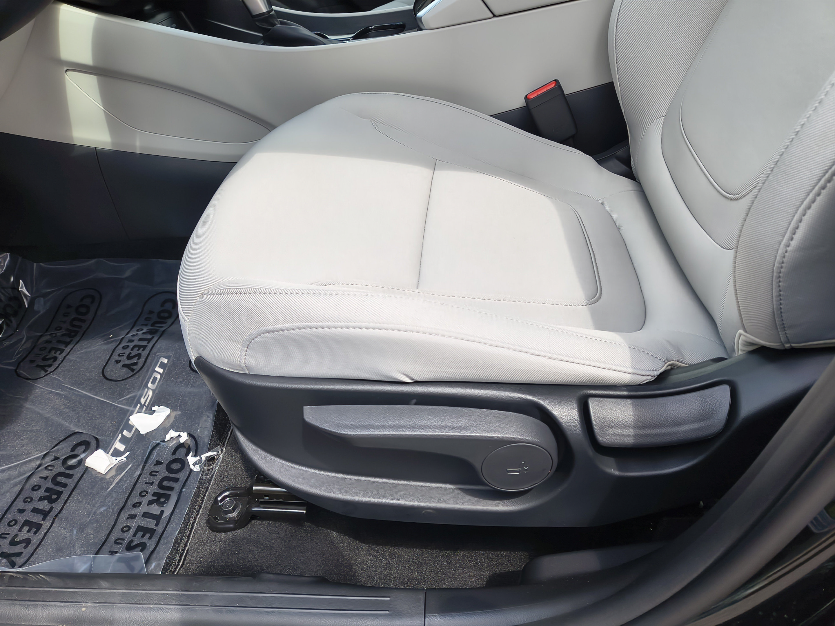 New 2026 Hyundai Tucson SE FWD image 19