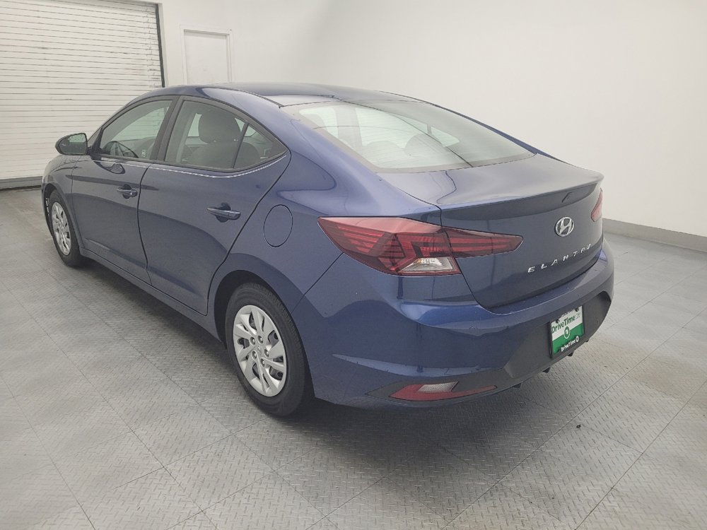 Used 2020 Hyundai Elantra SE image 5