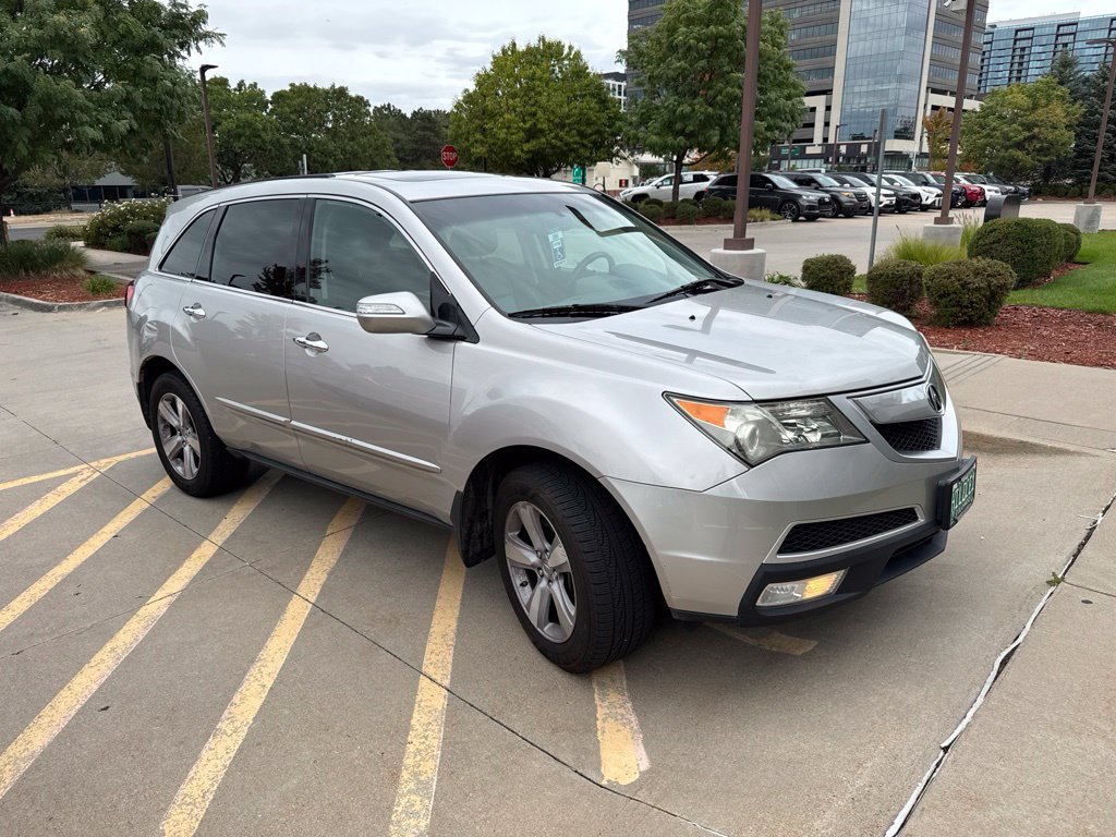 Used 2013 Acura MDX w/ Technology Package AWD/4WD image 2