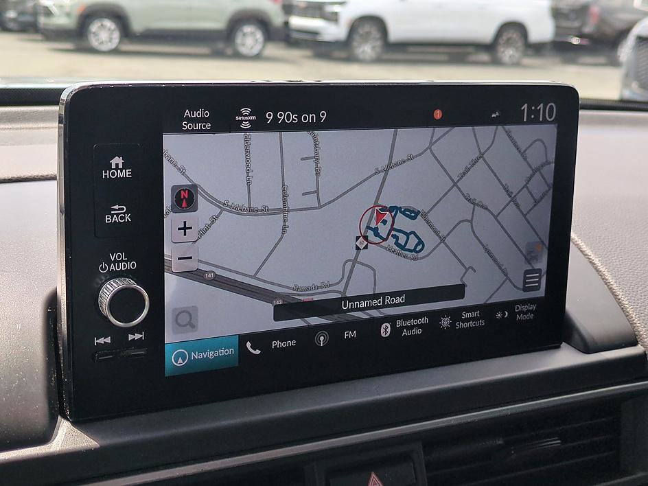 Used 2024 Honda Pilot Touring image 23