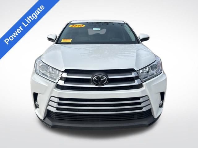 Used 2019 Toyota Highlander Plus image 8