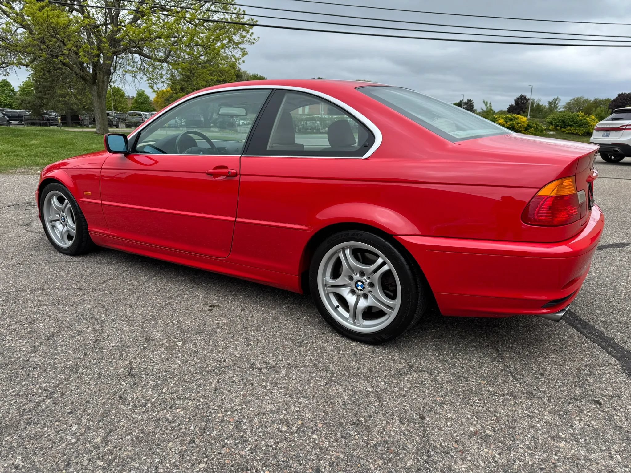 Used 2001 BMW 330Ci Coupe RWD image 6