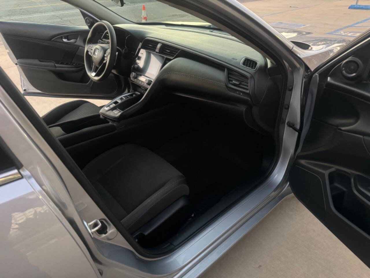 Used 2019 Honda Insight EX image 11