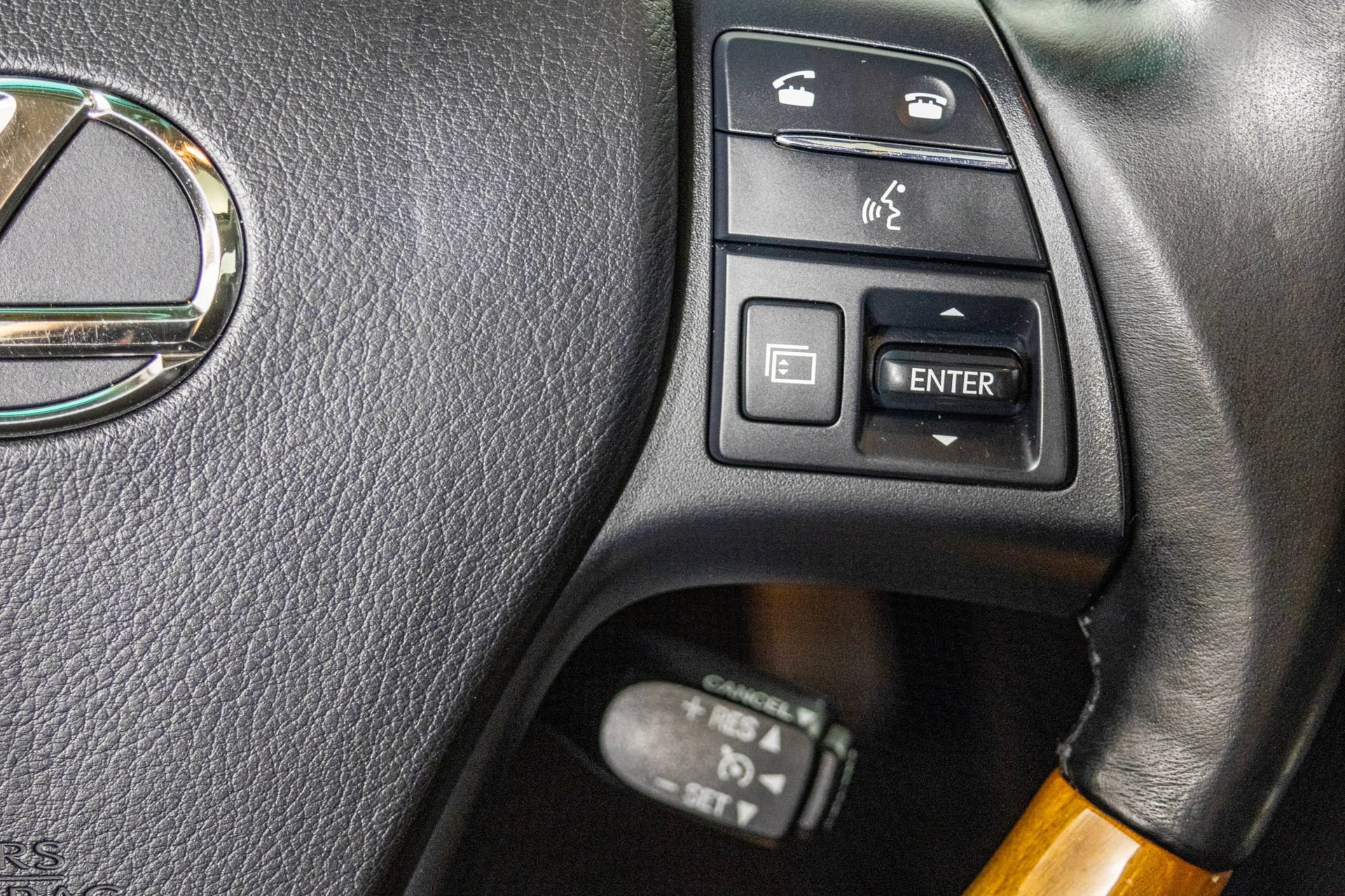 Used 2012 Lexus RX 350 AWD w/ Premium Pkg image 32