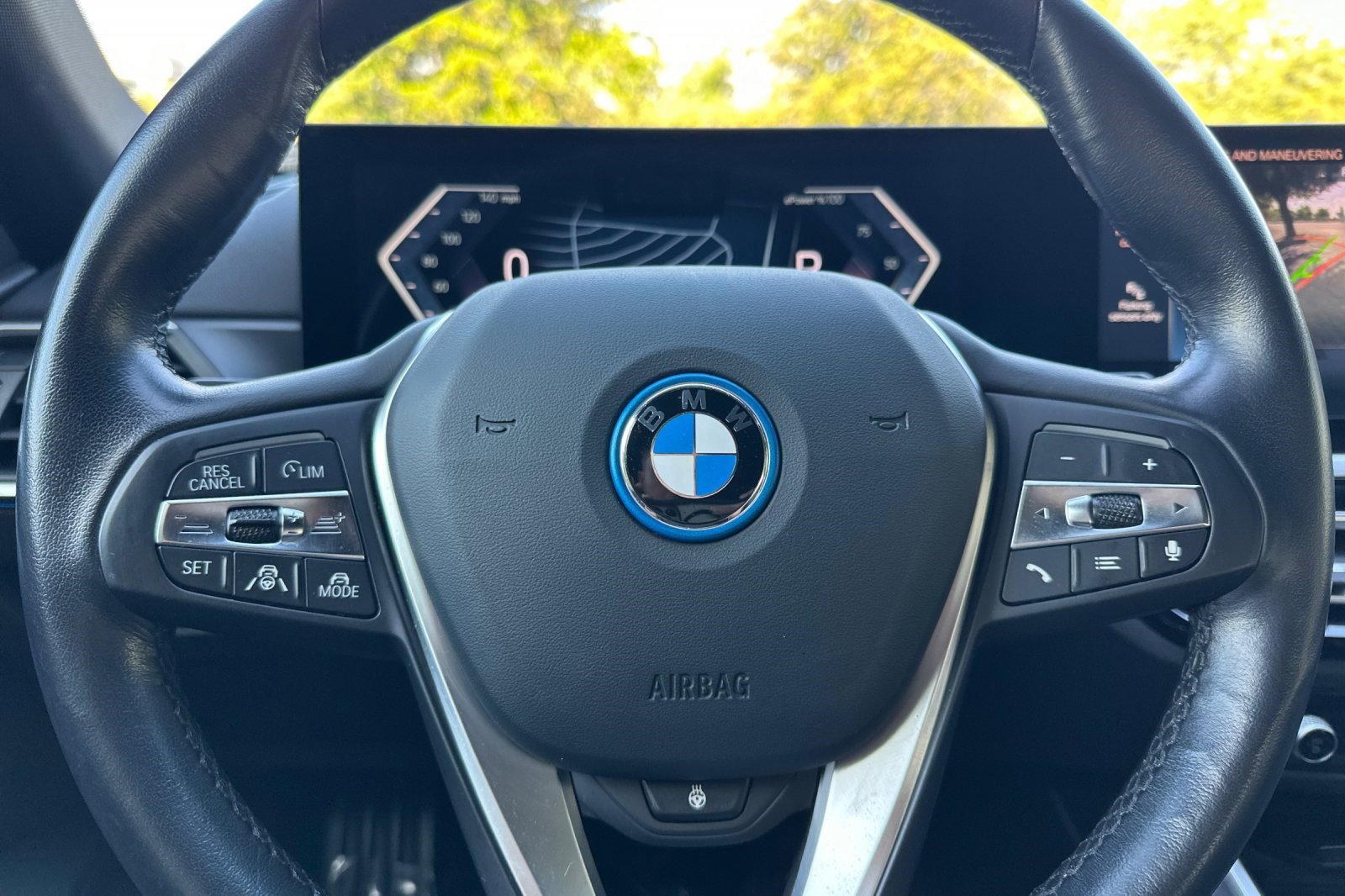 Certified 2023 BMW i4 eDrive40 RWD image 28