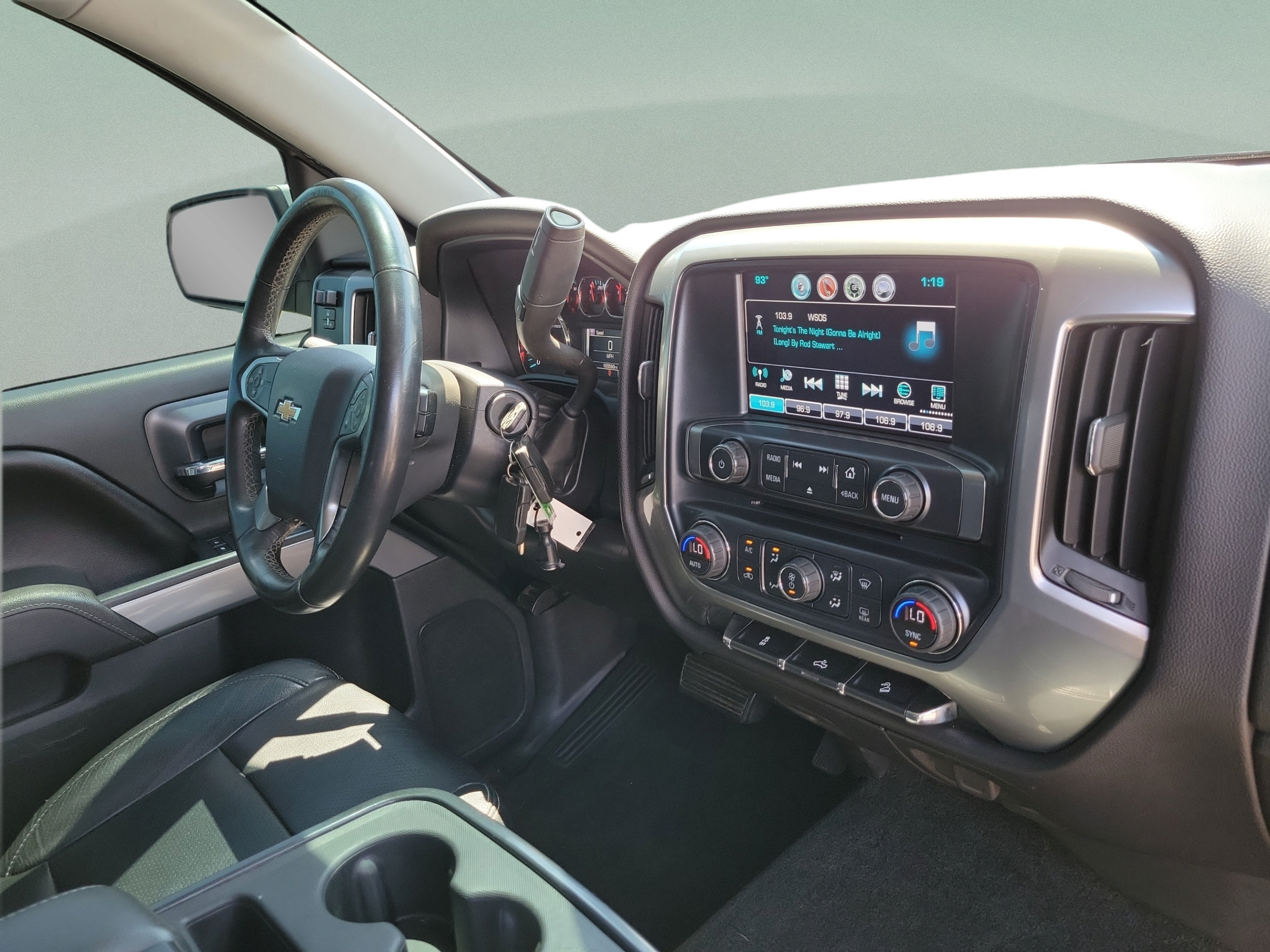 Used 2017 Chevrolet Silverado 1500 LT w/ All Star Edition AWD/4WD image 18