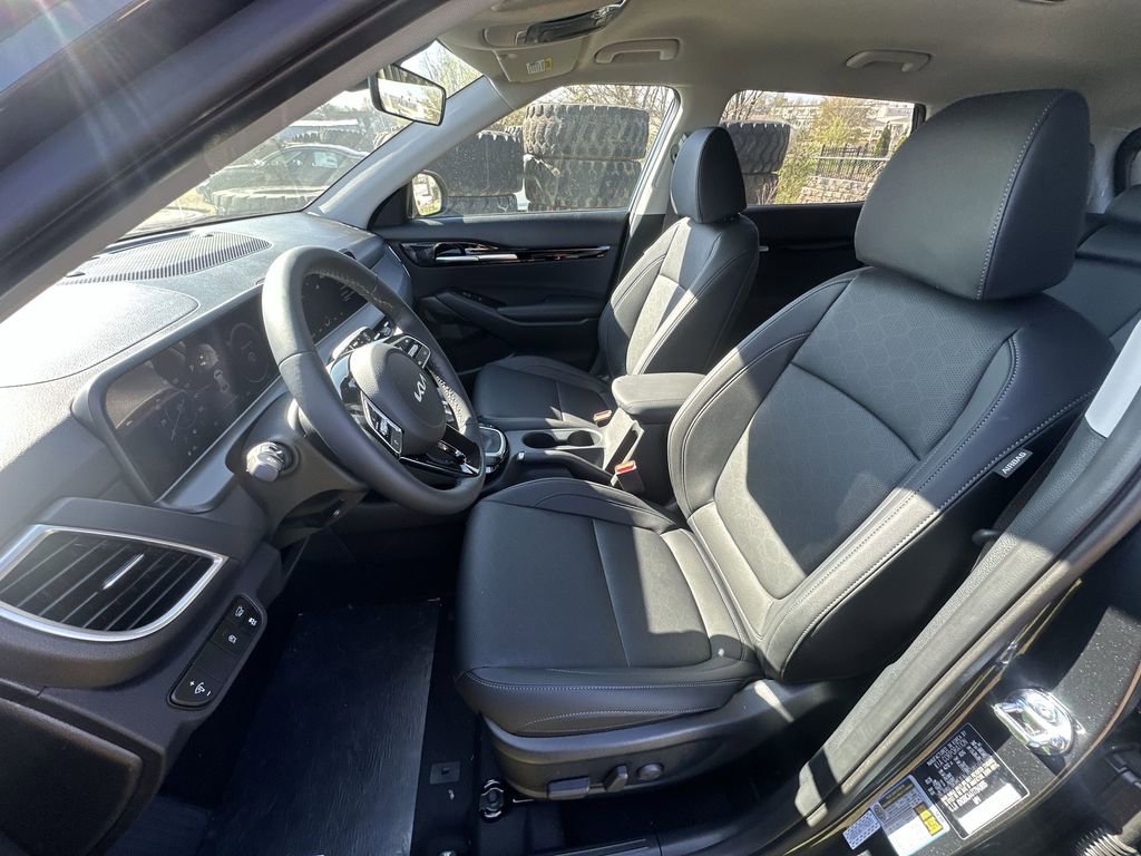 New 2026 Kia Seltos EX AWD/4WD image 11
