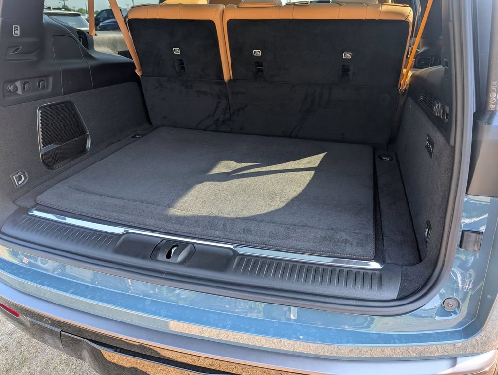 New 2026 Jeep Grand Wagoneer L Summit AWD/4WD image 28