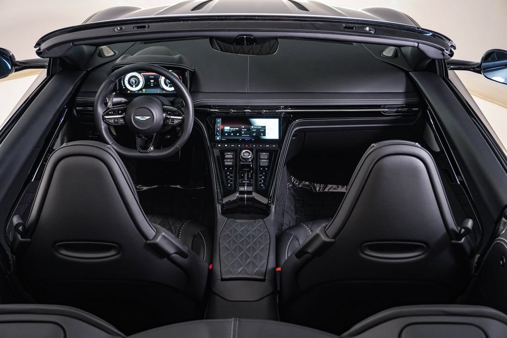 Used 2024 Aston Martin DB12 Convertible RWD image 22