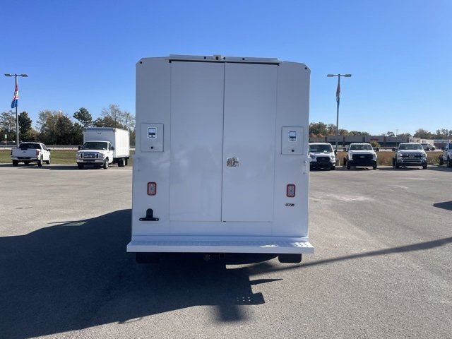 New 2025 Ford E-350 and Econoline 350 Super Duty w/ Power Equipment Group image 9