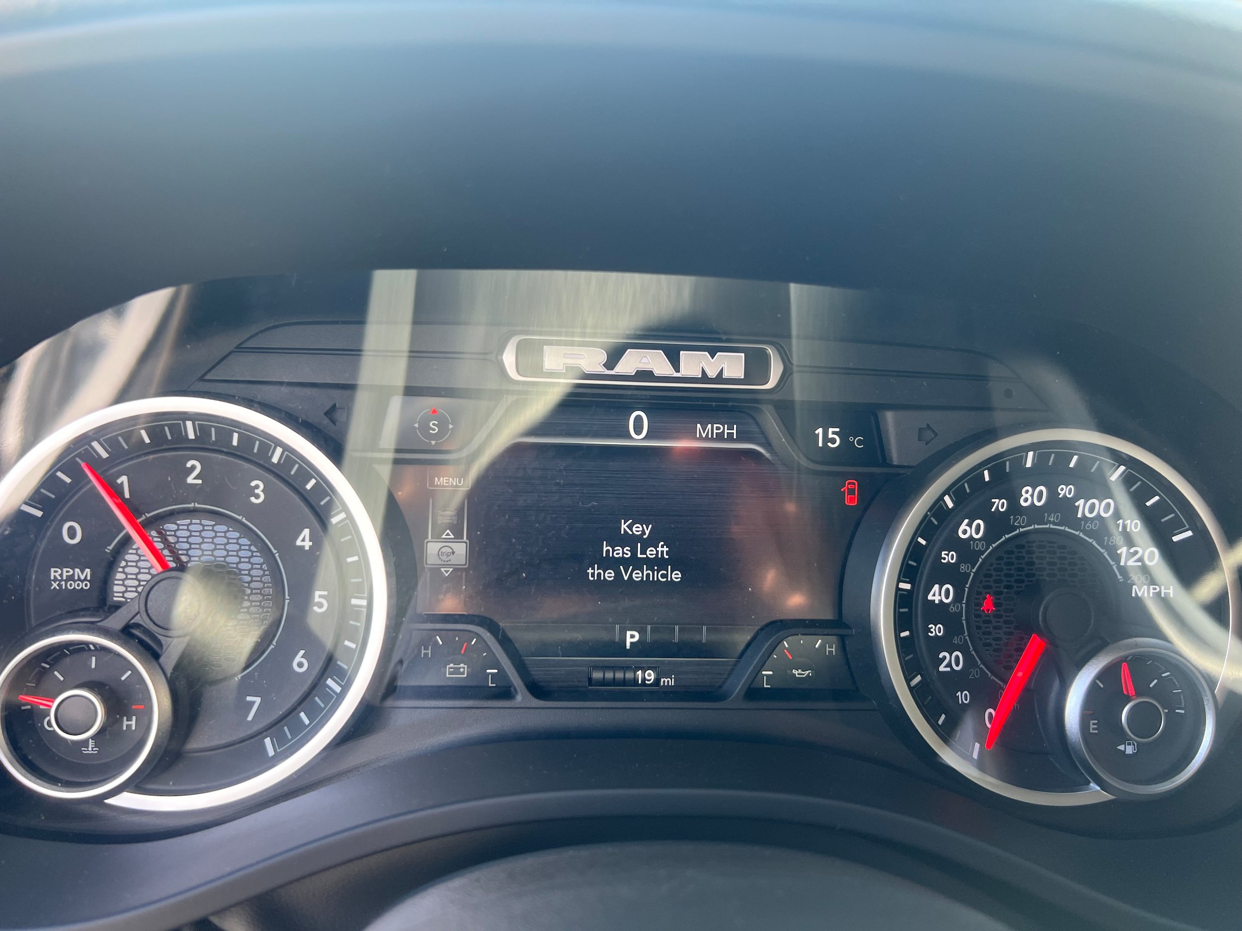 New 2026 RAM 1500 Express AWD/4WD image 14
