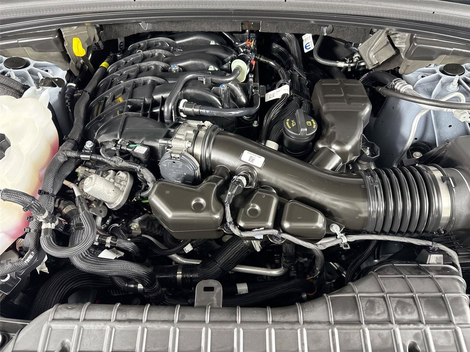 Used 2025 Jeep Grand Cherokee Limited RWD image 46