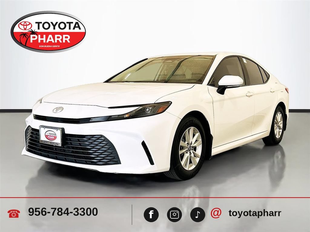 Used 2025 Toyota Camry LE w/ Convenience Package FWD image 1