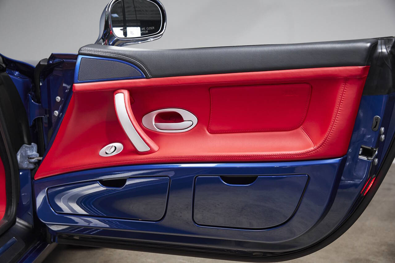 Used 2002 BMW Z8 image 72