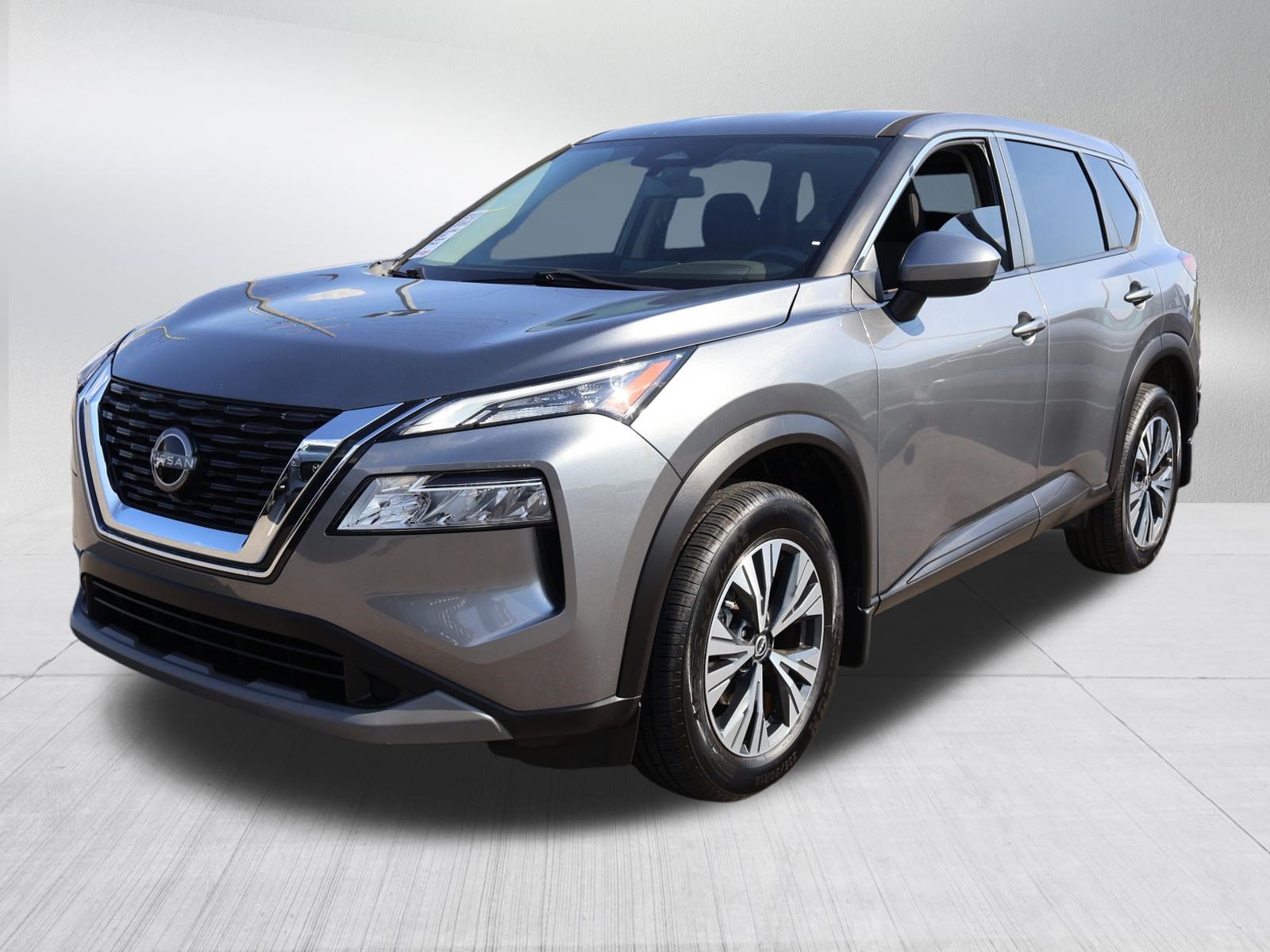 Used 2023 Nissan Rogue SV AWD/4WD image 3