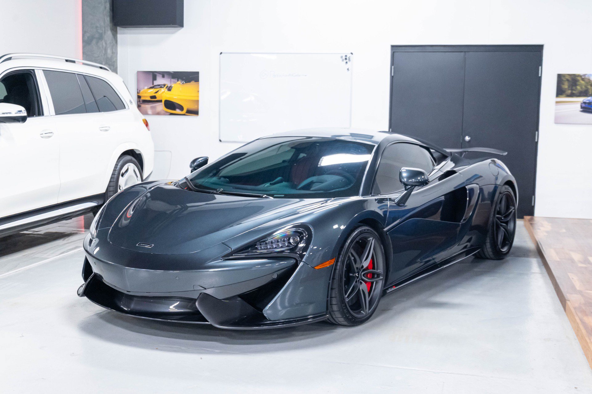 Used 2019 McLaren 570S Coupe RWD image 85