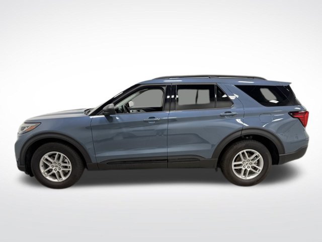 New 2026 Ford Explorer Active RWD image 5