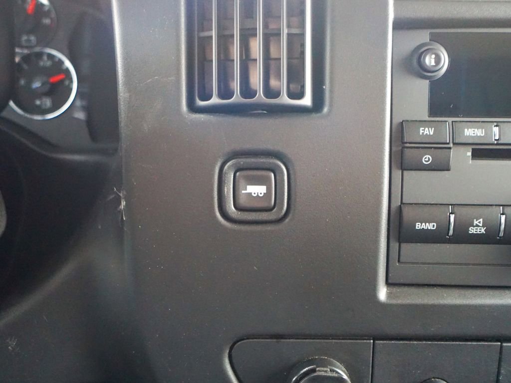 Used 2020 Chevrolet Express 2500 w/ Driver Convenience Package image 17