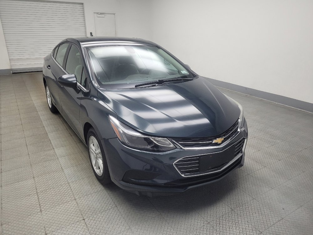 Used 2017 Chevrolet Cruze LT w/ Convenience Package FWD image 13