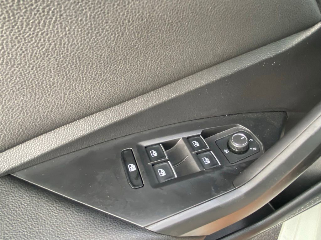 Used 2021 Volkswagen Jetta R-Line w/ R-Line Cold Weather Package FWD image 19