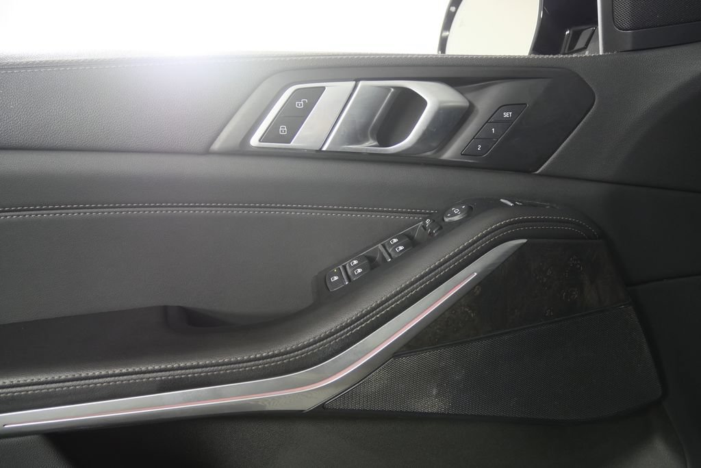 Certified 2023 BMW X5 xDrive40i AWD/4WD image 9