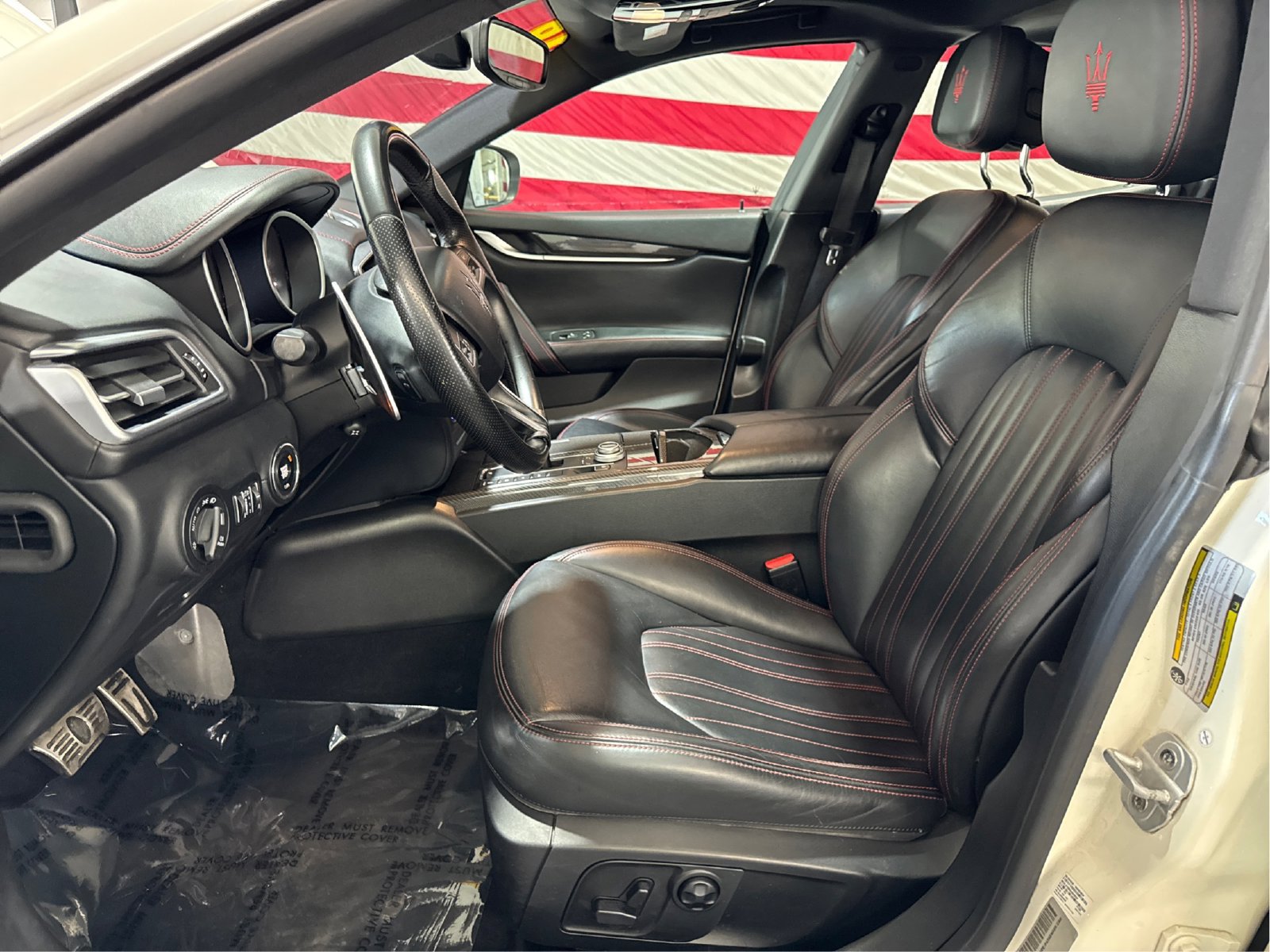 Used 2018 Maserati Ghibli S RWD image 9