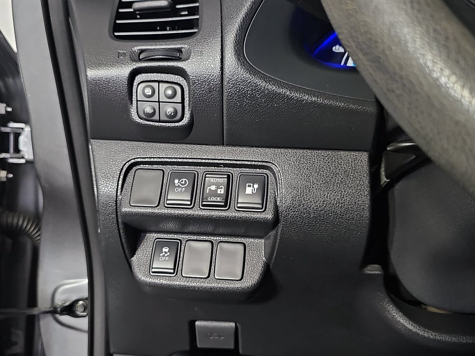 Used 2016 Nissan Leaf S w/ Charger Package FWD image 23
