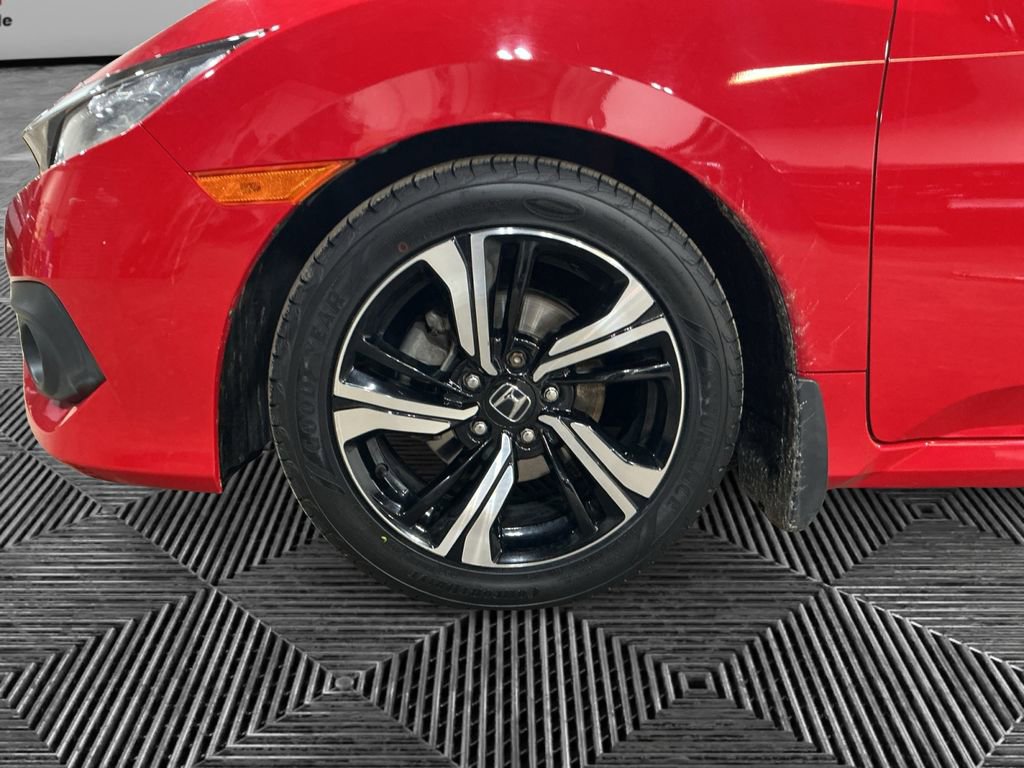 Used 2017 Honda Civic Touring image 14