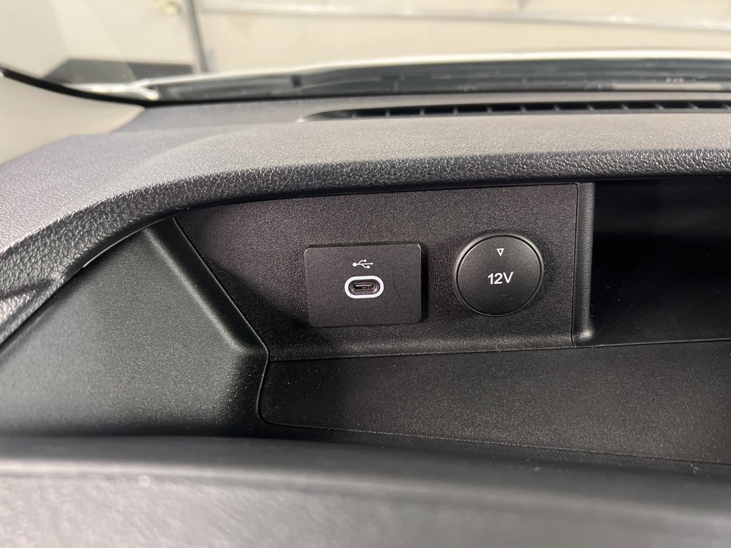 Used 2025 Ford Transit 350 XLT image 22