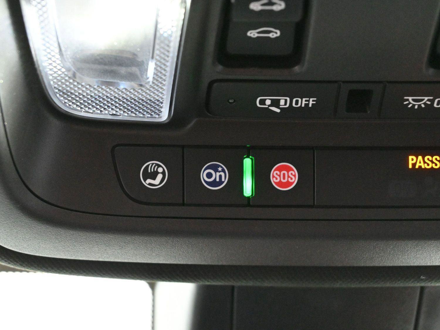 Certified 2025 Cadillac XT5 Premium Luxury image 30