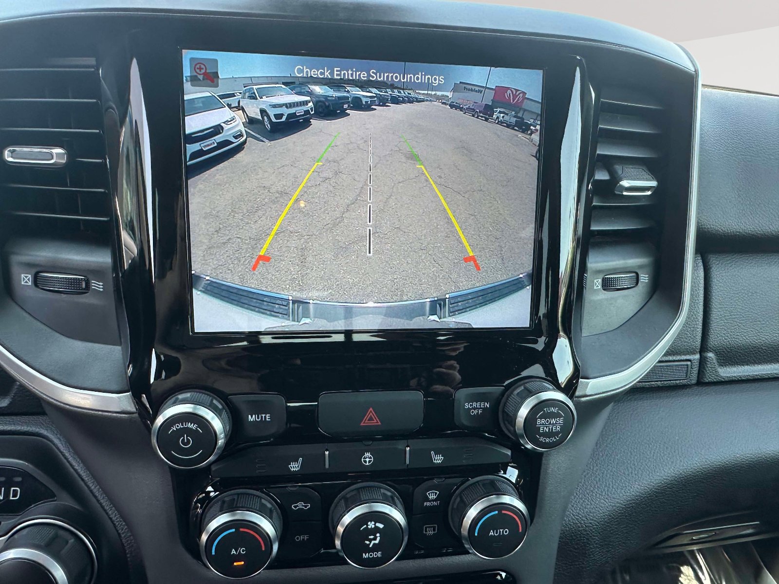 Used 2022 RAM 1500 Big Horn image 12