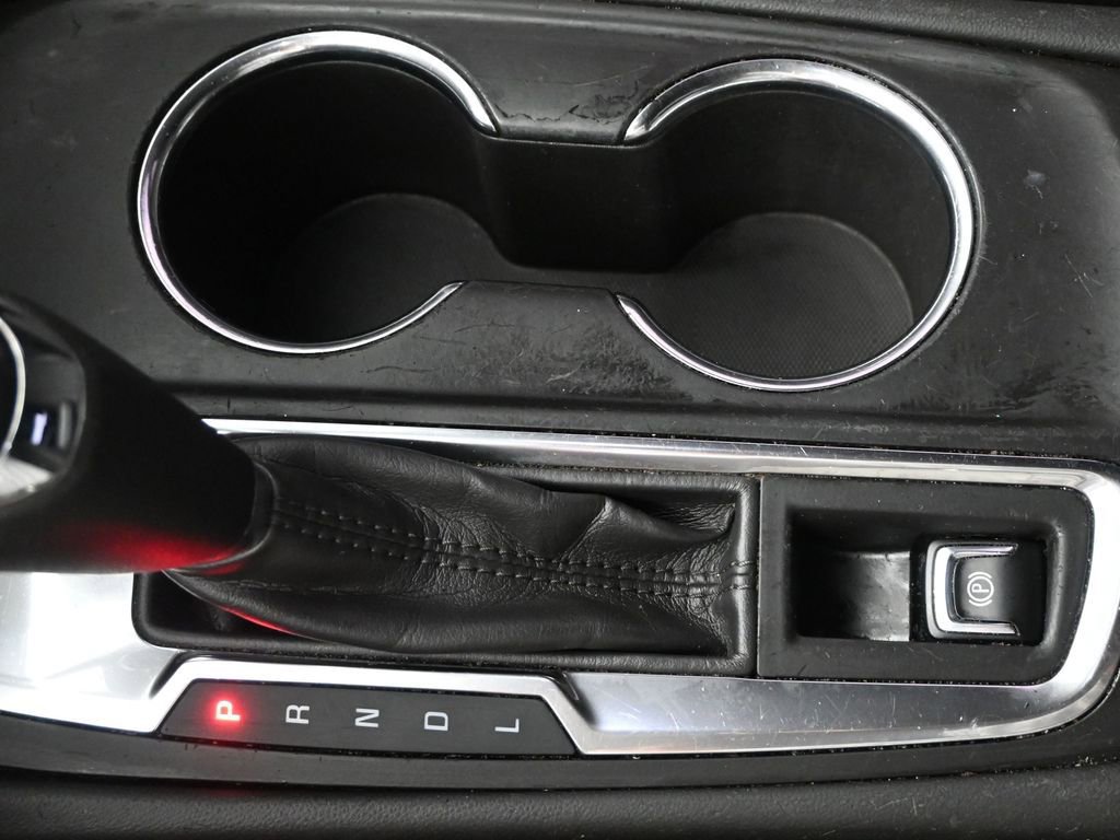 Used 2020 Chevrolet Equinox LT image 35