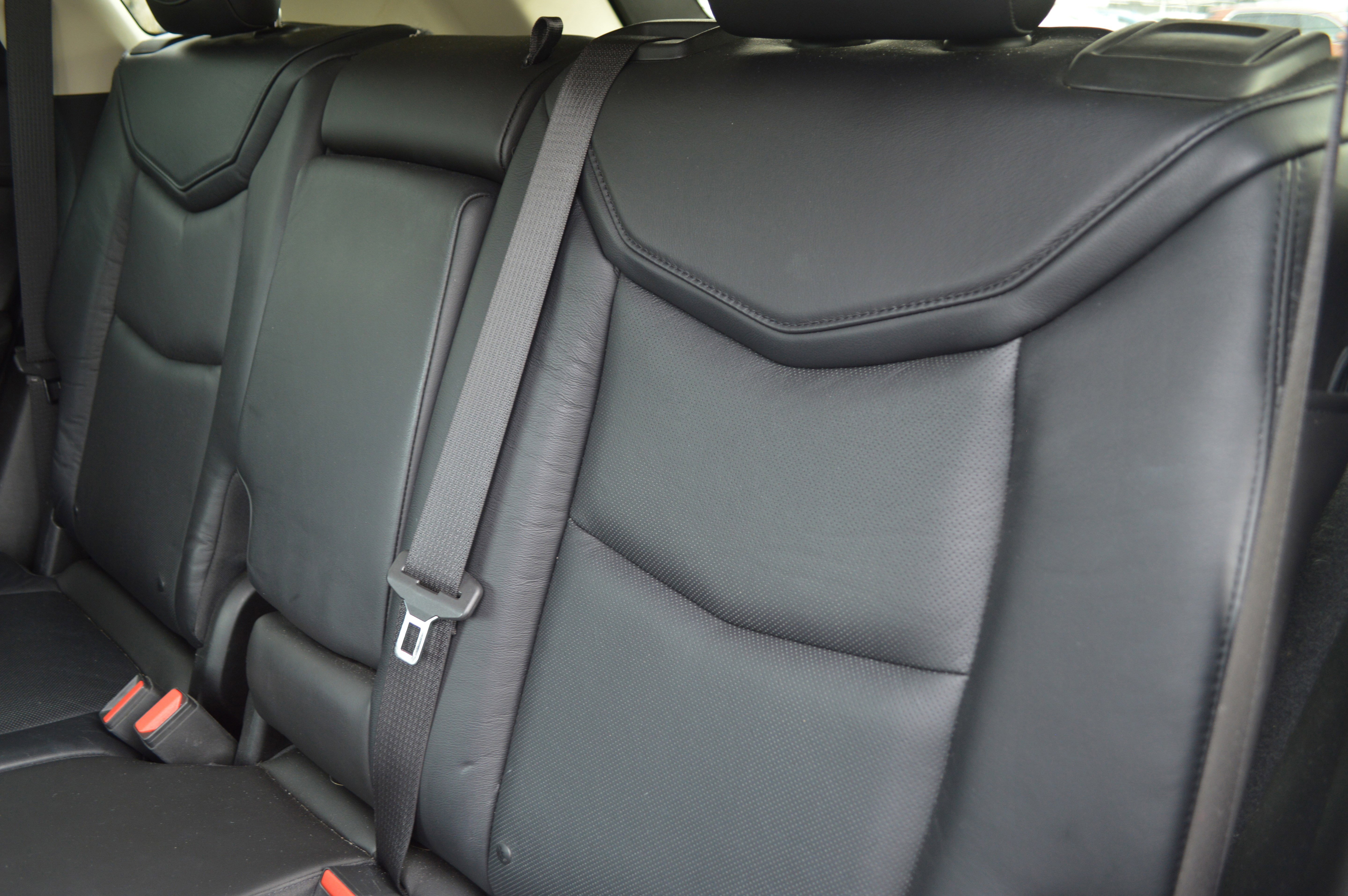 Used 2017 Cadillac XT5 Luxury w/ Driver Awareness Package image 32