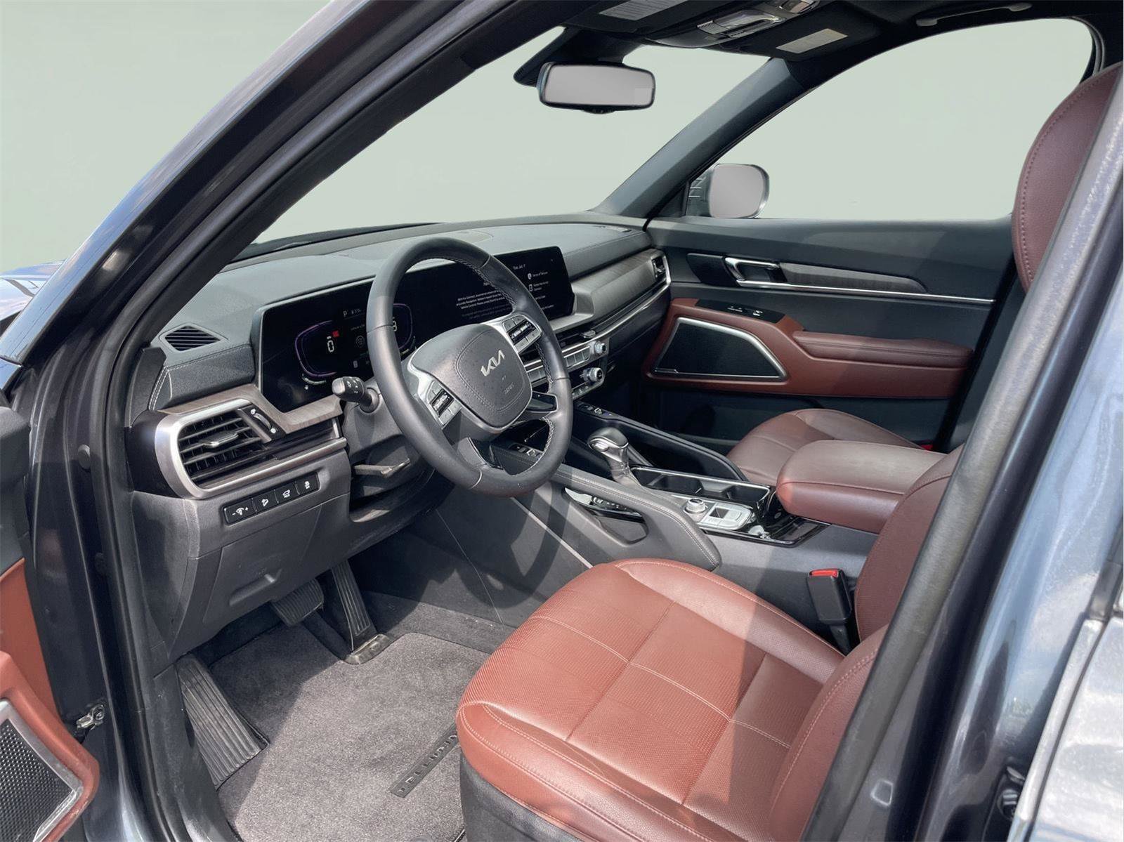 Used 2024 Kia Telluride EX AWD/4WD image 12