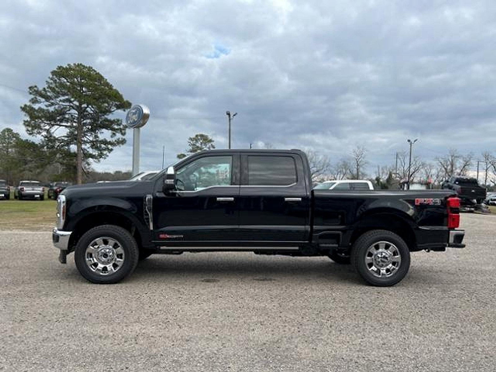 New 2024 Ford F250 Lariat w/ Lariat Ultimate Package image 6