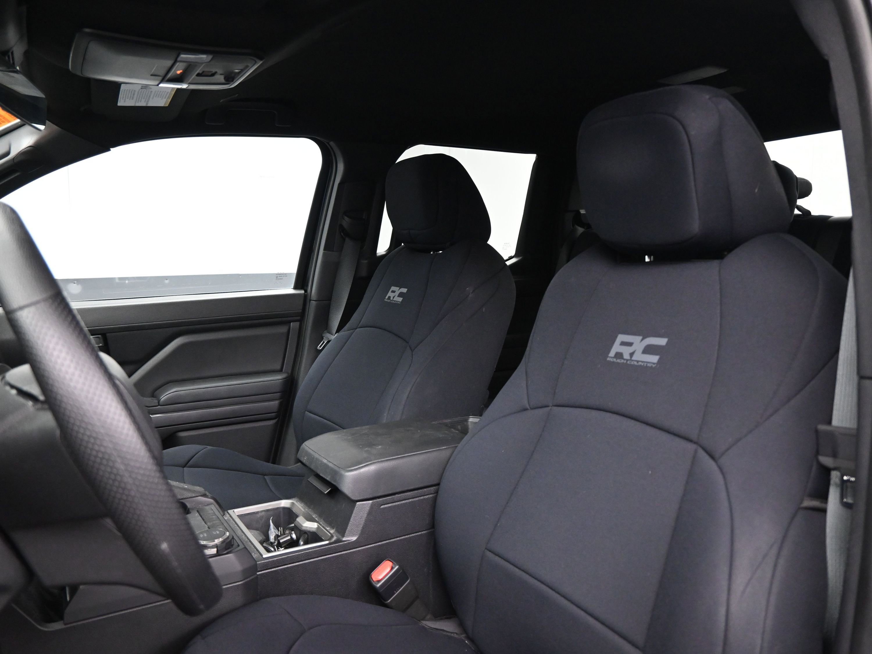 Used 2024 Toyota Tacoma SR5 image 16