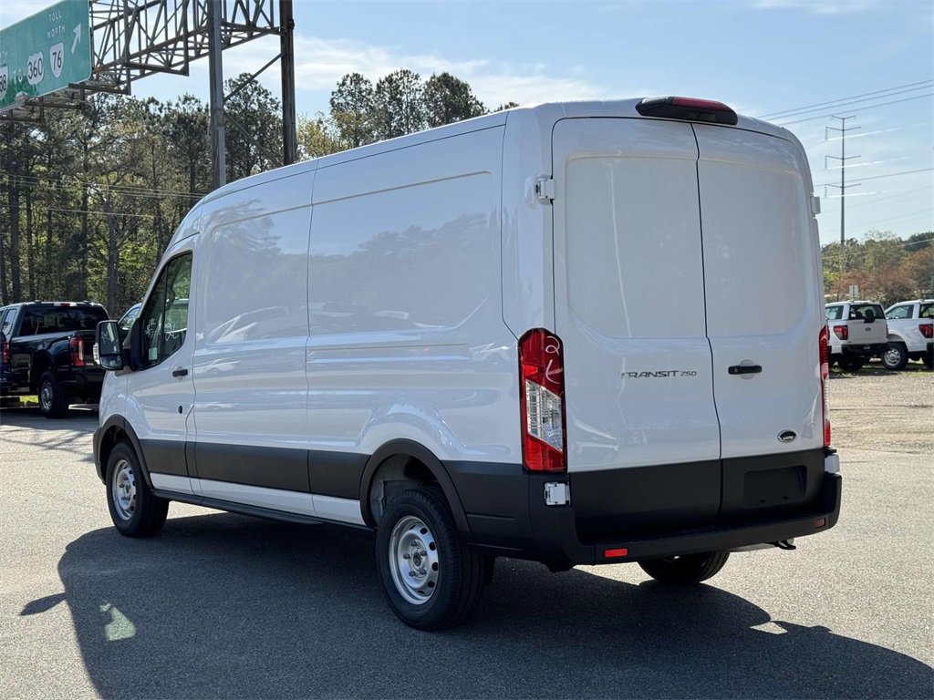 New 2025 Ford Transit 250 148 Medium Roof w/ Load Area Protection Package image 21