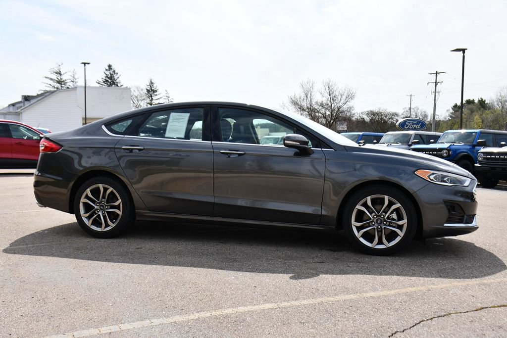 Used 2020 Ford Fusion SEL FWD image 8
