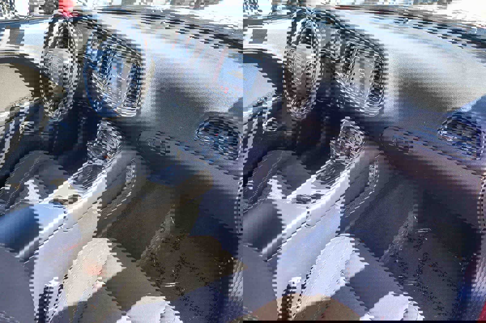 Used 2020 Dodge Challenger SXT w/ Driver Convenience Group image 8