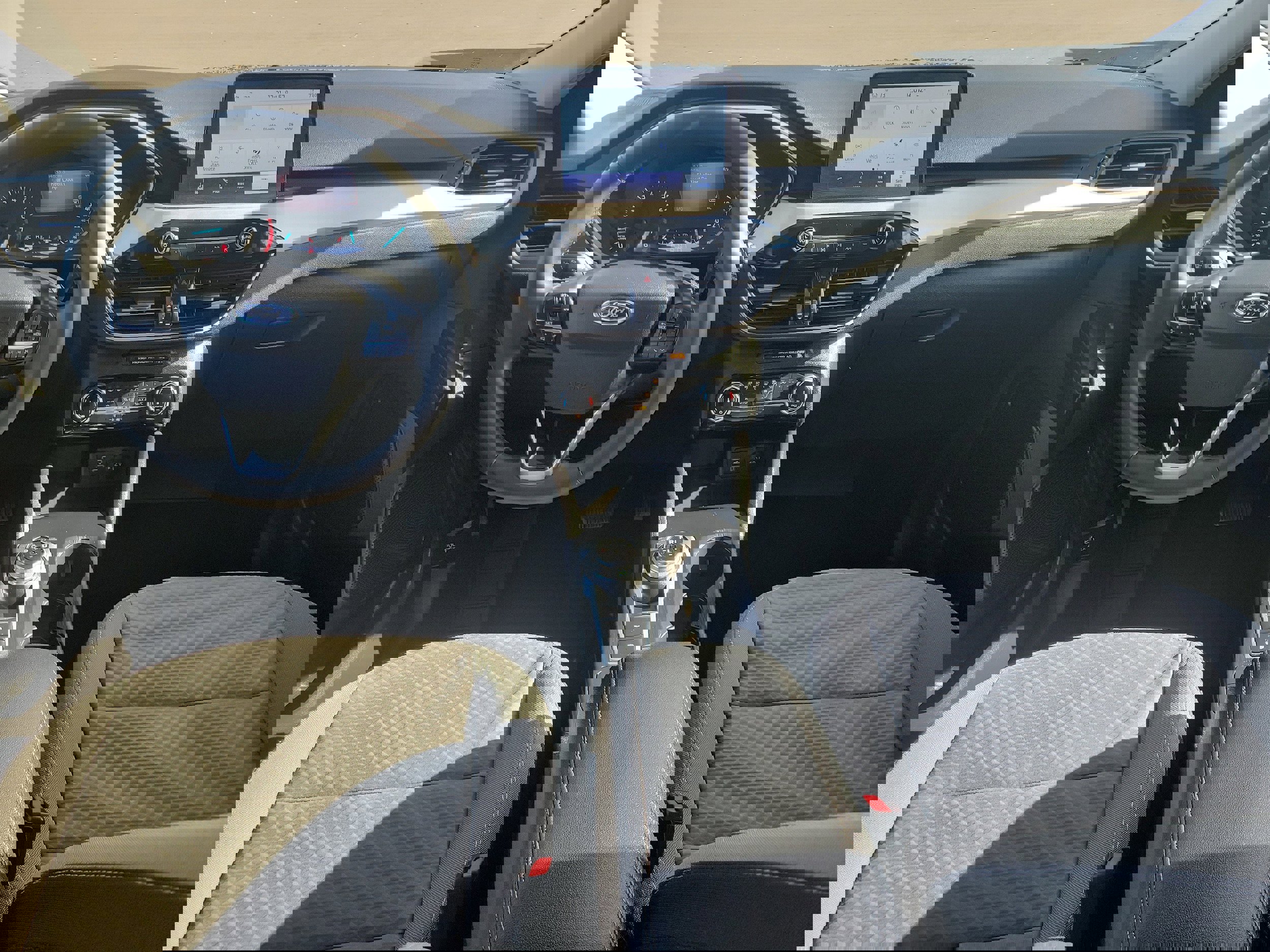 Certified 2022 Ford Escape SE w/ Convenience Package image 13