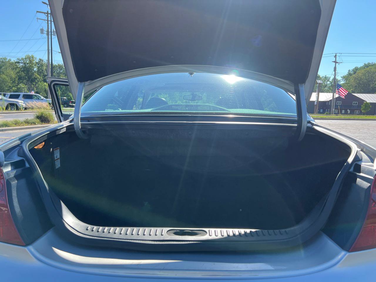 Used 2000 Lincoln Continental FWD image 32