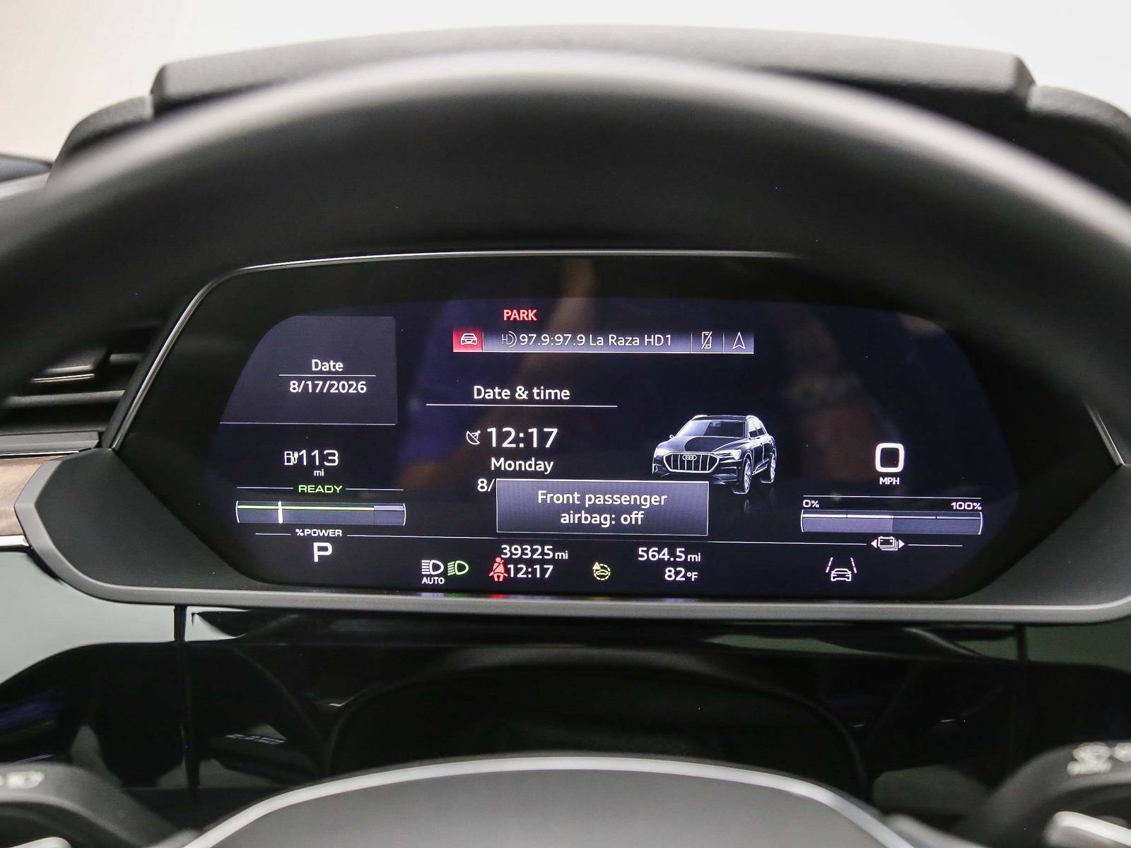 Certified 2022 Audi e-tron Premium Plus AWD/4WD image 25