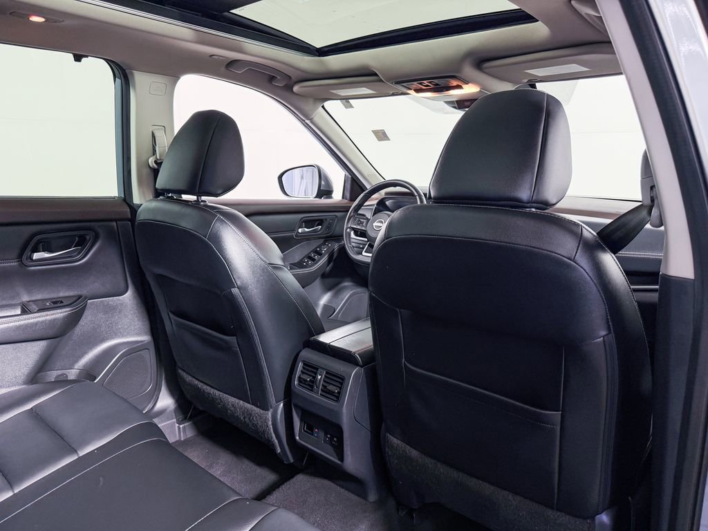 Certified 2022 Nissan Rogue SL w/ SL Premium Package image 53